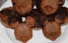 Zuckerfreie_Bananen-Schoko-Erdbeer-Muffins